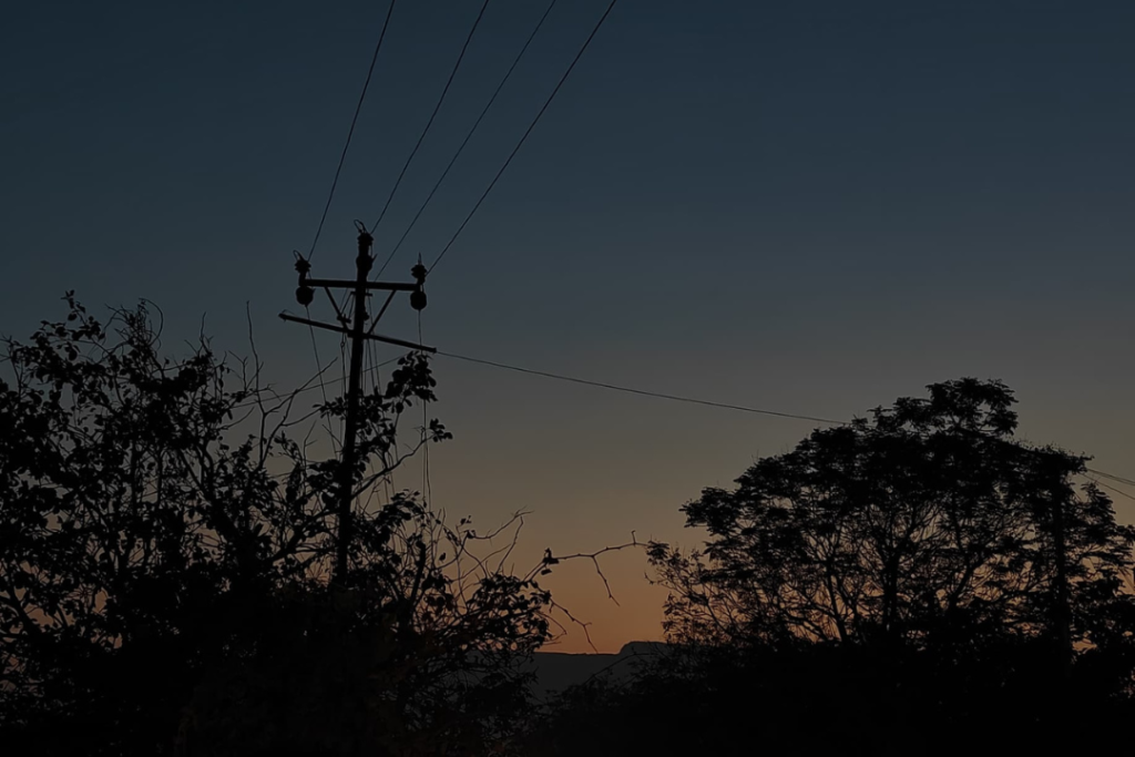 A sunrise symbolizing hope in everyday moments